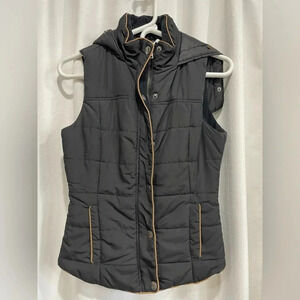 Prince and Fox Black Puffy Vest with Detailing Size XS with Hood